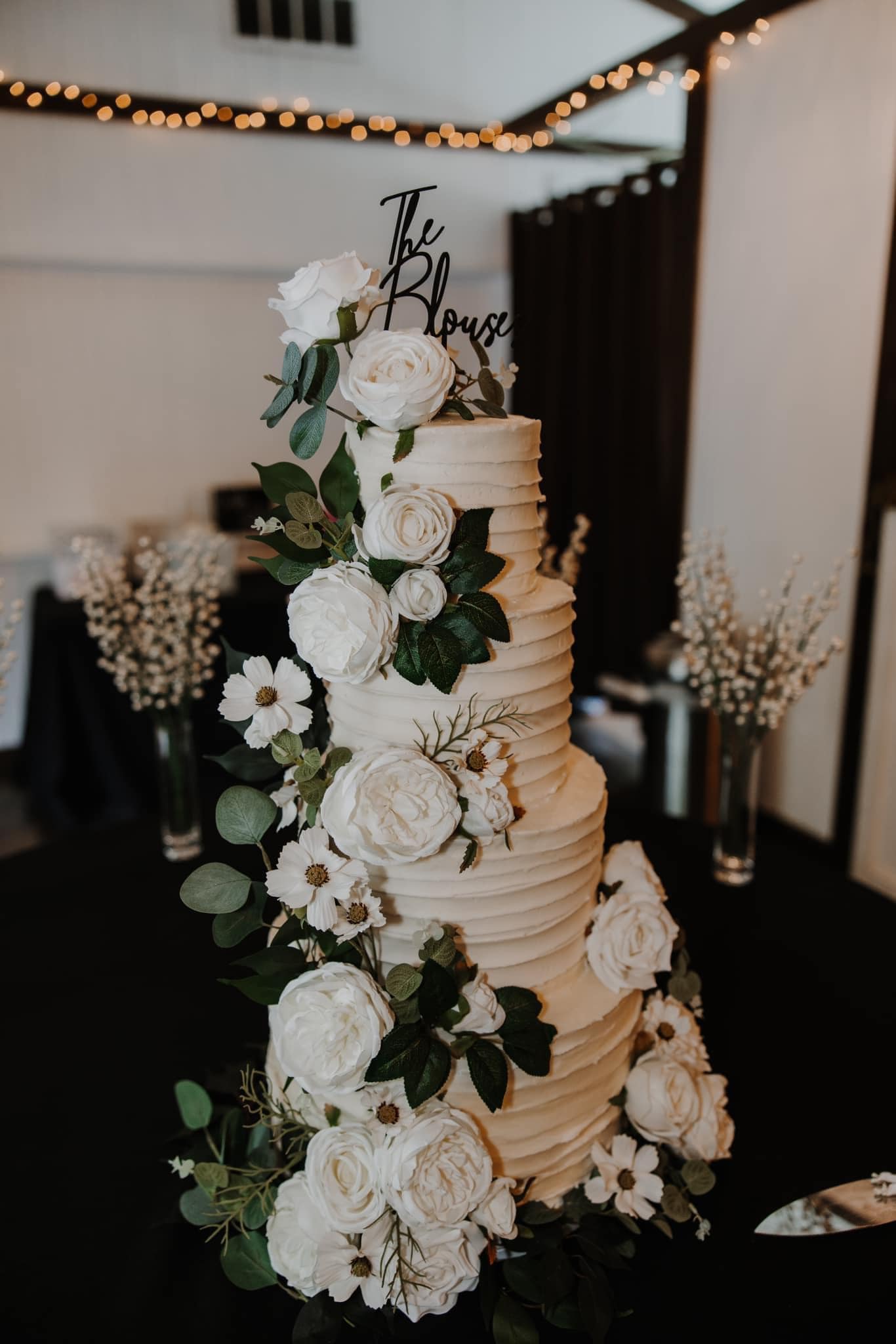 Custom Cakes