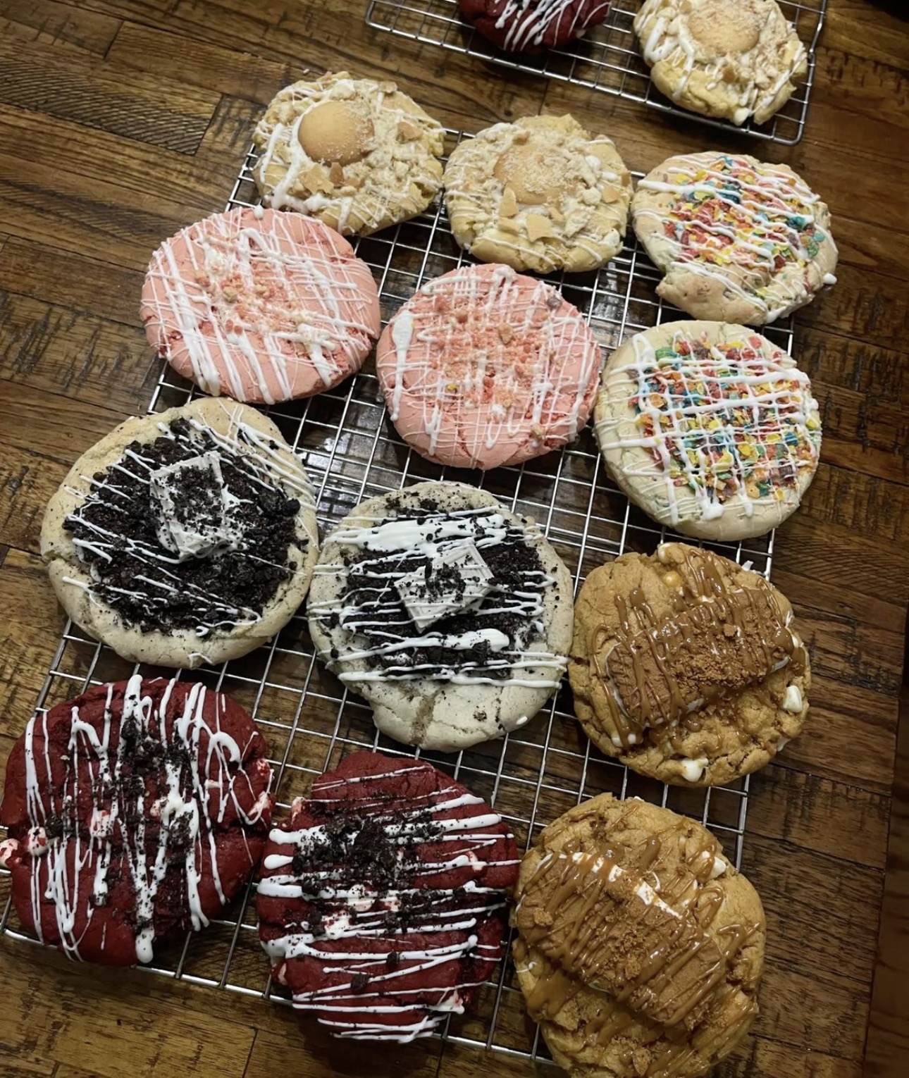 Assorted ( fruity pebbles, strawberry short cake cookies n cream )